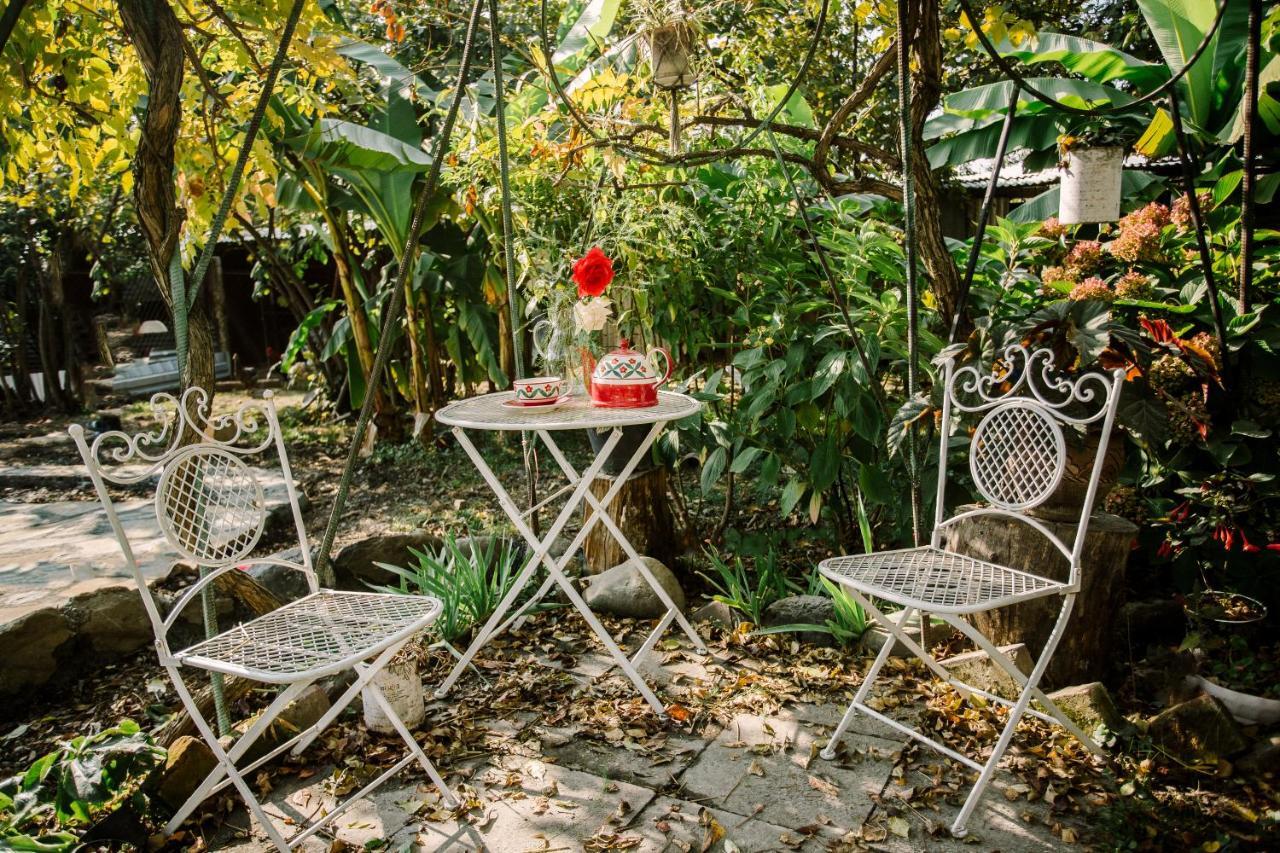 Chateau Dzveli Gavazi Hotel Akhalsopeli  Екстериор снимка
