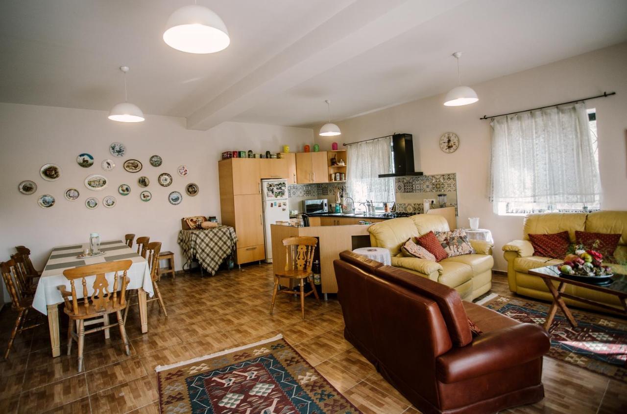Chateau Dzveli Gavazi Hotel Akhalsopeli  Екстериор снимка